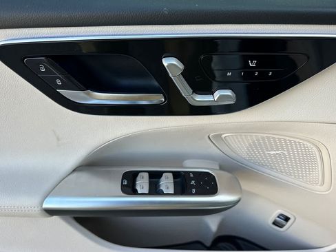 New 2026 Mercedes-Benz C 300 4MATIC Sedan image 10