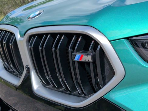 Used 2026 BMW X6 M60i AWD/4WD image 13