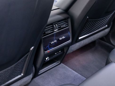 Certified 2026 Porsche Cayenne Turbo GT AWD/4WD image 18