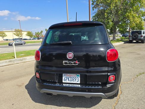 Used 2014 FIAT 500L Trekking w/ Popular Equipment Group FWD image 6