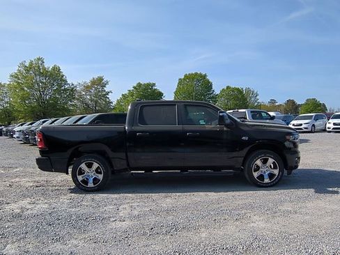 New 2026 RAM 1500 Express AWD/4WD image 6