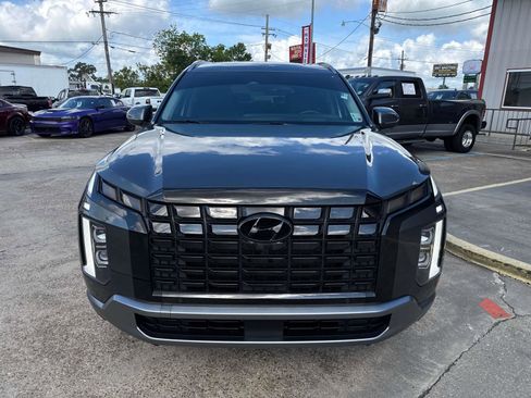 Used 2024 Hyundai Palisade Limited image 2