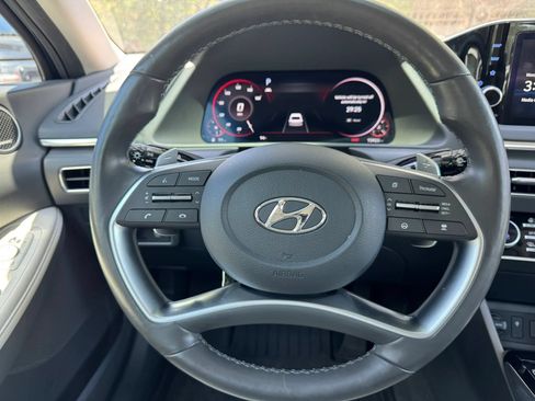 Used 2022 Hyundai Sonata Limited FWD image 13