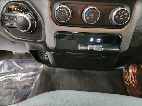 Used 2020 RAM 1500 Big Horn image 19