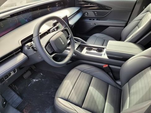 New 2026 Lincoln Nautilus Reserve AWD/4WD image 36