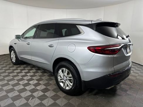 Used 2019 Buick Enclave Essence image 5