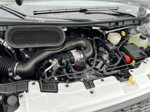 New 2026 Ford Transit 250 148 Medium Roof image 25