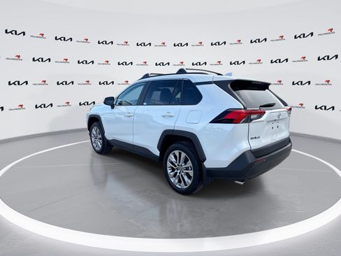 Used 2025 Toyota RAV4 XLE Premium FWD image 6