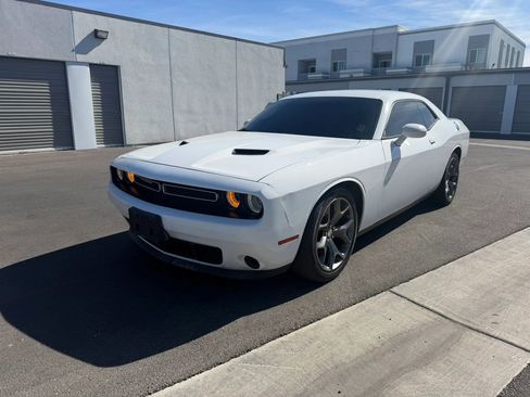 Used 2015 Dodge Challenger SXT w/ Sound Group RWD image 2