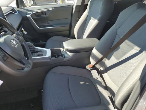 Certified 2025 Toyota RAV4 LE image 17