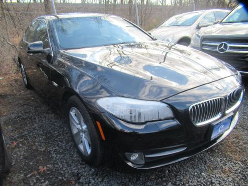 Used 2013 BMW 528i xDrive Sedan image 4