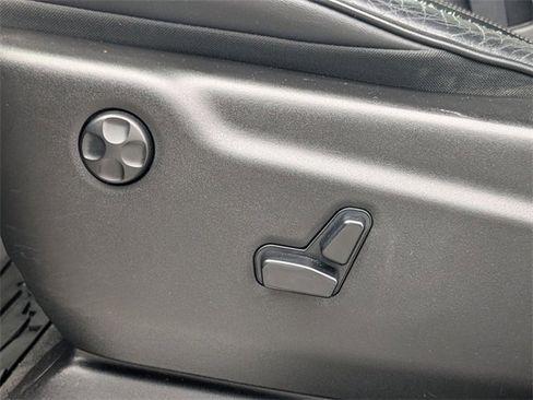 Used 2015 Jeep Grand Cherokee Overland image 17