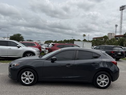 Used 2015 MAZDA MAZDA3 i Sport FWD image 9