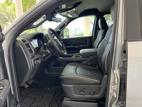 New 2024 RAM 2500 Limited image 5