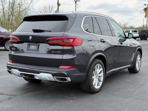 Used 2022 BMW X5 xDrive40i w/ Parking Assistance Package AWD/4WD image 8