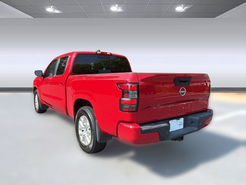 Used 2023 Nissan Frontier SV w/ Technology Package RWD image 3