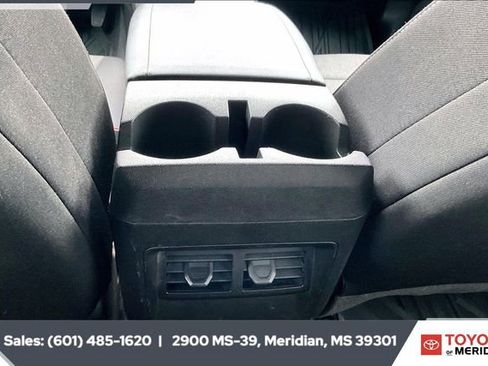 Used 2023 Chevrolet Colorado Trail Boss w/ Technology Package image 23