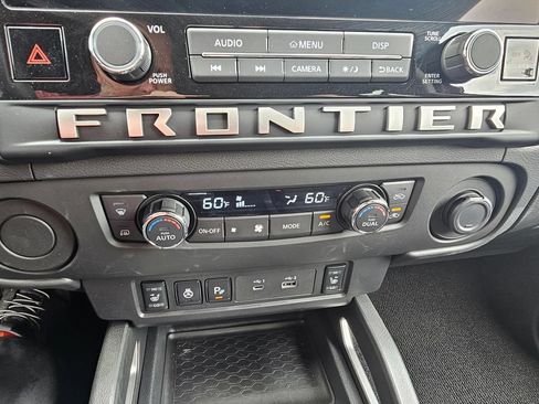 Certified 2025 Nissan Frontier SV w/ SV Convenience Package RWD image 20
