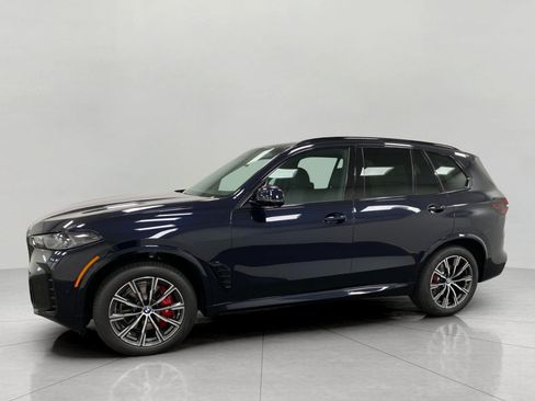 New 2026 BMW X5 xDrive40i w/ M Sport Package AWD/4WD image 10