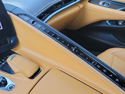 Used 2024 Chevrolet Corvette Stingray Premium Conv w/ Stealth Interior Trim Package RWD image 29