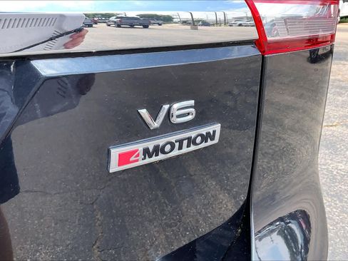 Used 2018 Volkswagen Atlas SEL AWD/4WD image 10