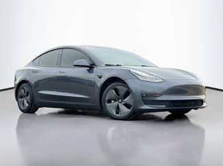 Used 2020 Tesla Model 3 Long Range video 1