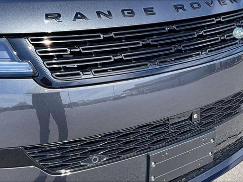 Used 2024 Land Rover Range Rover Sport Dynamic SE image 29