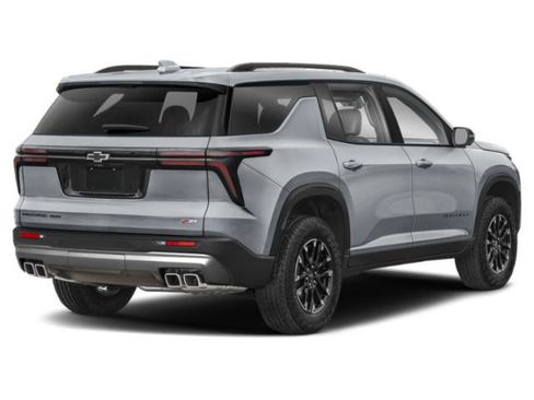 New 2027 Chevrolet Traverse Z71 w/ Enhanced Driving Package AWD/4WD image 3