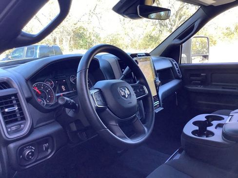 New 2026 RAM 3500 Tradesman image 32