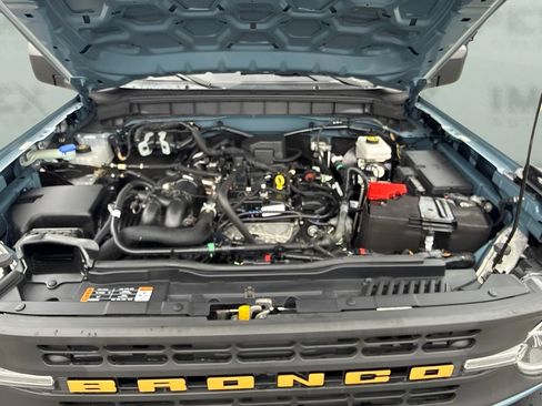 Used 2022 Ford Bronco 4-Door AWD/4WD image 22