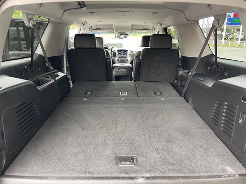 Used 2015 GMC Yukon XL Denali w/ Premium Package image 28