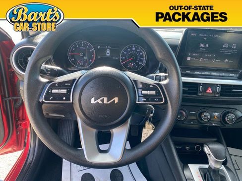 Used 2023 Kia Forte LXS image 27