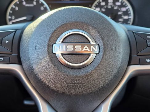 Used 2024 Nissan Sentra SV image 19