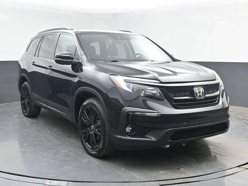 Used 2022 Honda Pilot Special Edition image 2