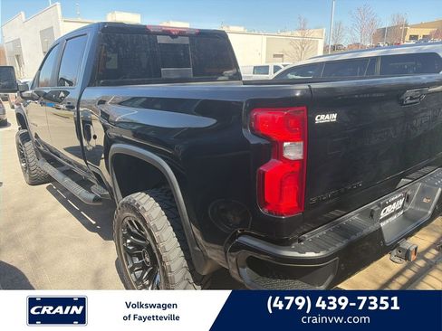 Used 2021 Chevrolet Silverado 2500 LTZ w/ LTZ Plus Package image 5