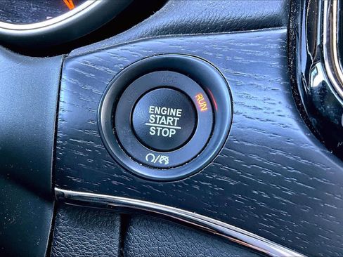 Used 2020 Jeep Grand Cherokee High Altitude image 32