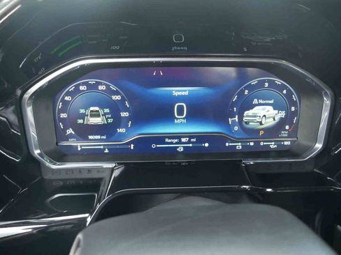 Used 2024 Chevrolet Silverado 1500 RST image 38