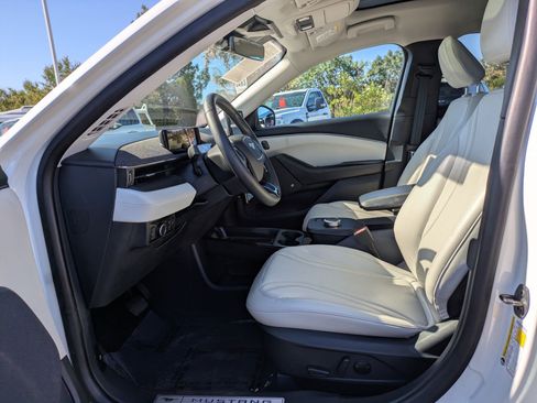 Used 2023 Ford Mustang Mach-E Premium RWD image 15