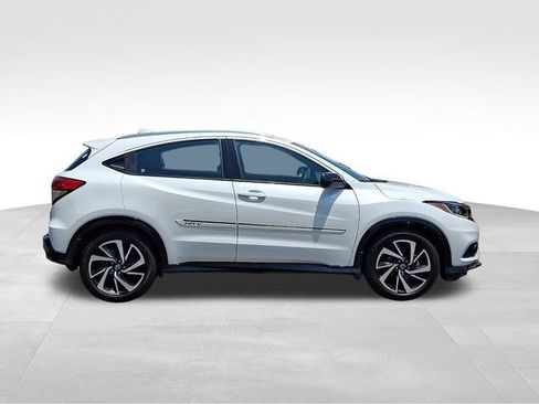 Used 2020 Honda HR-V Sport image 9