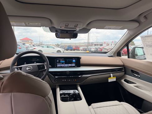 New 2026 Nissan Murano Platinum AWD/4WD image 6