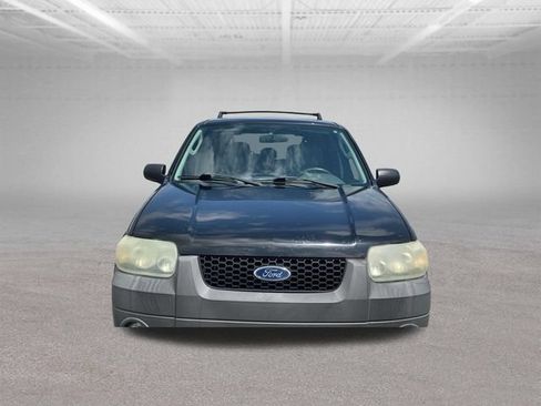 Used 2005 Ford Escape XLT AWD/4WD image 34
