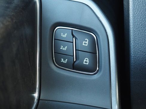 New 2026 Ford F350 Lariat w/ Black Appearance Package image 24