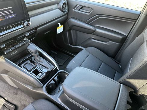 New 2026 Chevrolet Colorado W/T w/ WT Custom Package image 21