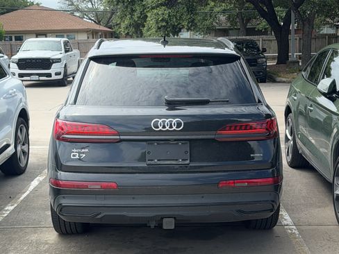 Used 2024 Audi Q7 3.0T Prestige AWD/4WD image 5