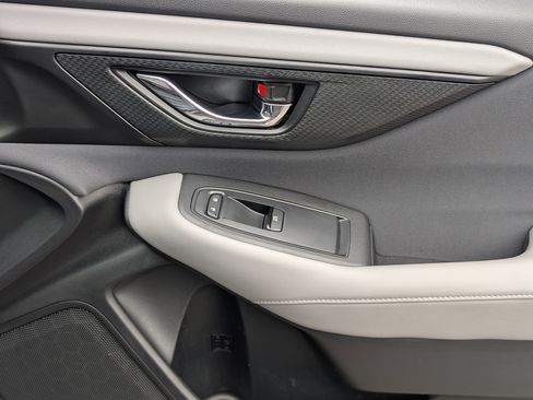 Used 2022 Subaru Outback Premium image 23