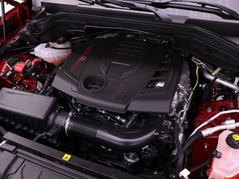 New 2024 Alfa Romeo Stelvio Ti AWD/4WD image 16