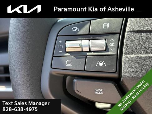 New 2026 Kia K4 FWD image 24