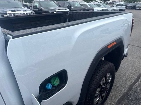 New 2026 GMC Sierra 2500 Denali w/ Denali Reserve Package AWD/4WD image 7