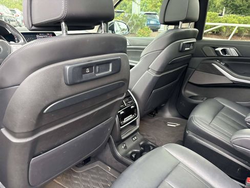 Used 2020 BMW X7 xDrive40i w/ Executive Package AWD/4WD image 32