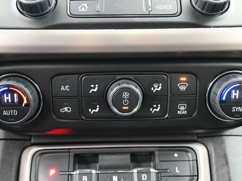 Used 2023 GMC Acadia Denali w/ Denali Technology Package image 14